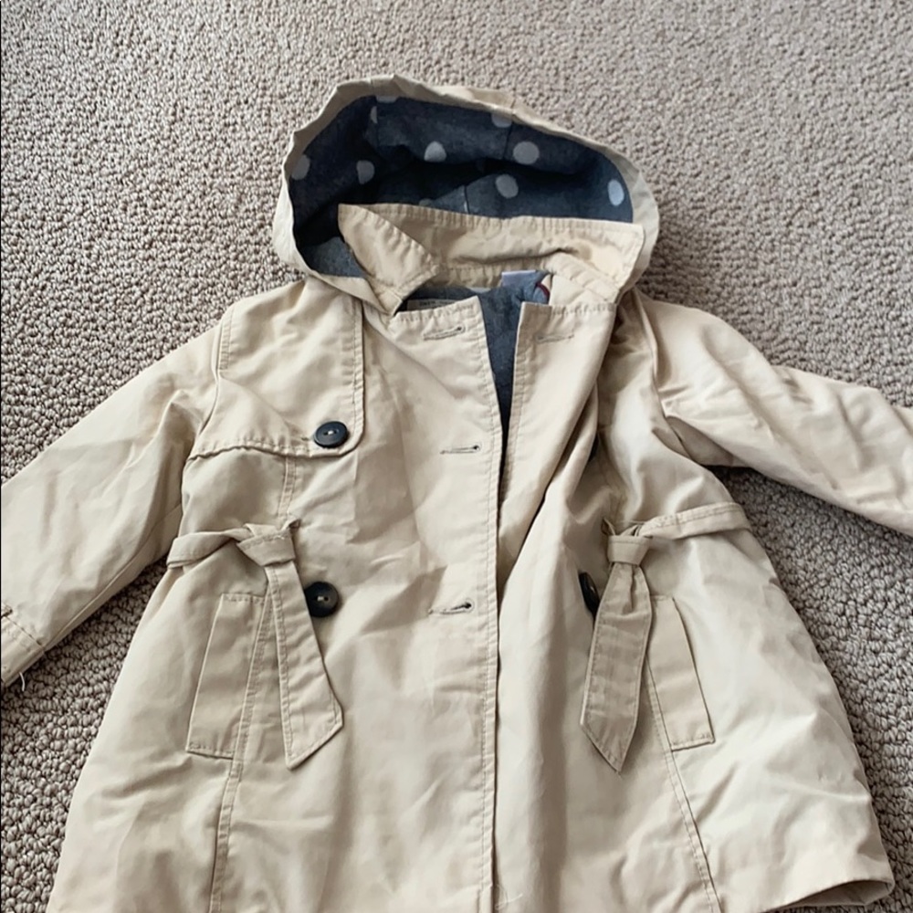 Zara trench